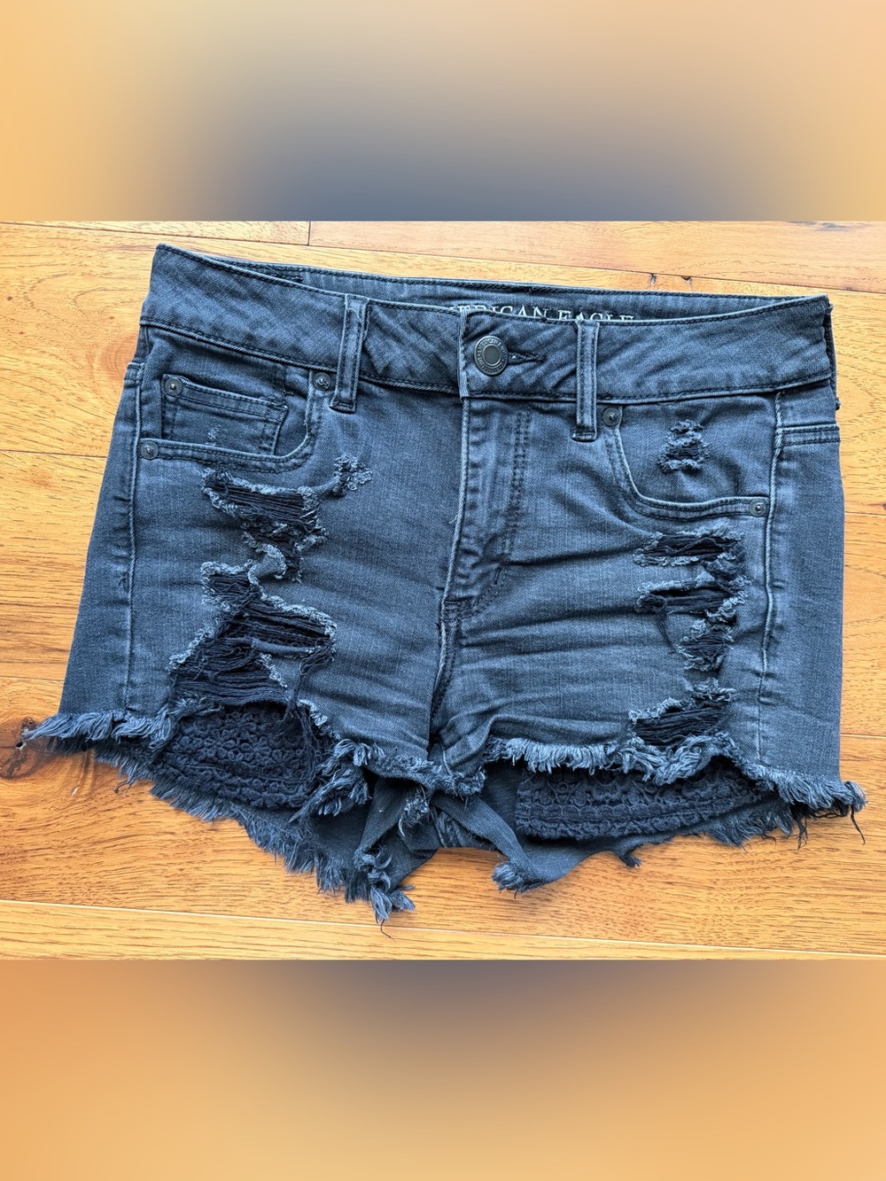 American Eagle Super Stretch Hi-rise Black Denim Distressed Jean Shorts Size 4